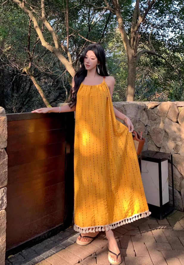 Relaxed yellow tassel sling white dress holiday temperament long dress beautiful beach dress R1621