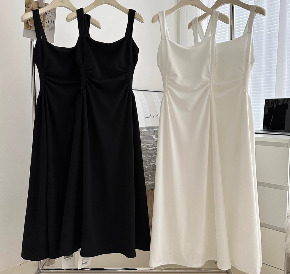 Suspender dress 2025 new square neck French waist niche long skirt R2077