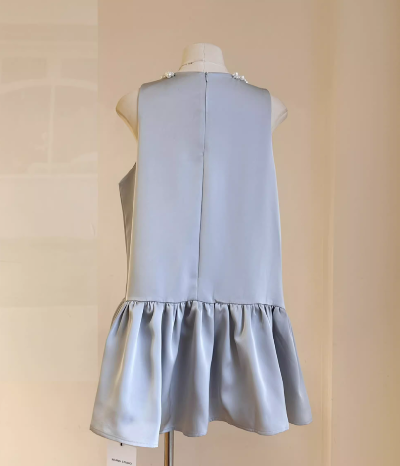 French high-end pearl round-neck sleeveless vest dress silver-gray ruffled short skirt R1990