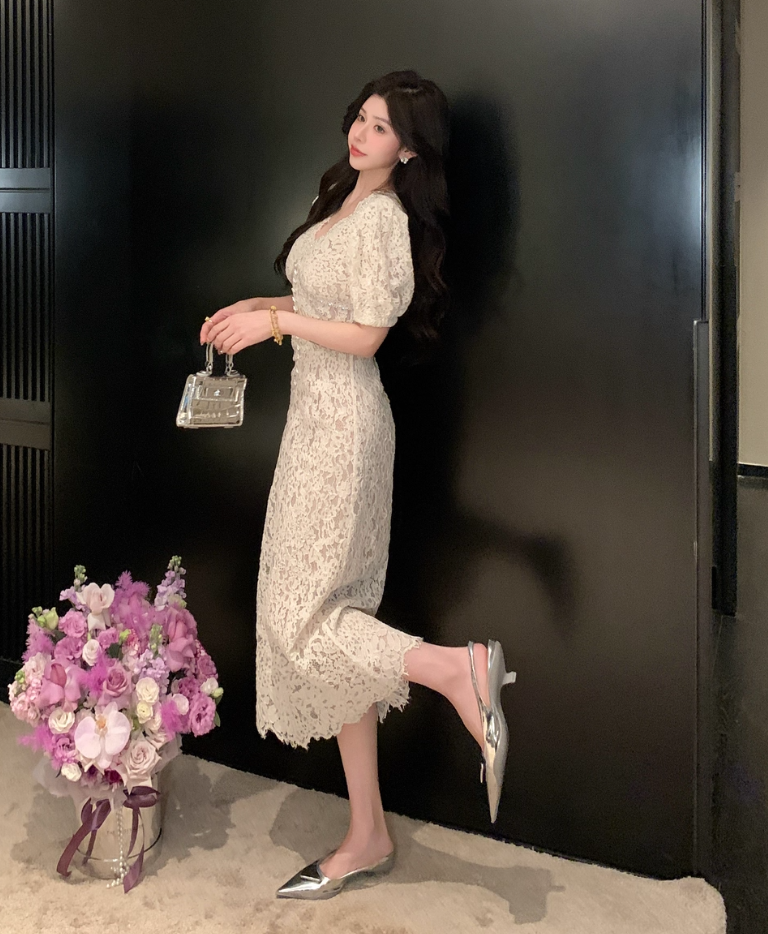 French beige exquisite diamond-studded elegant lace Chanel style long dress R4078