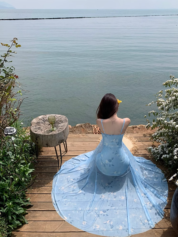 Blue floral suspender dress, elegant waist and hip fishtail skirt R0630