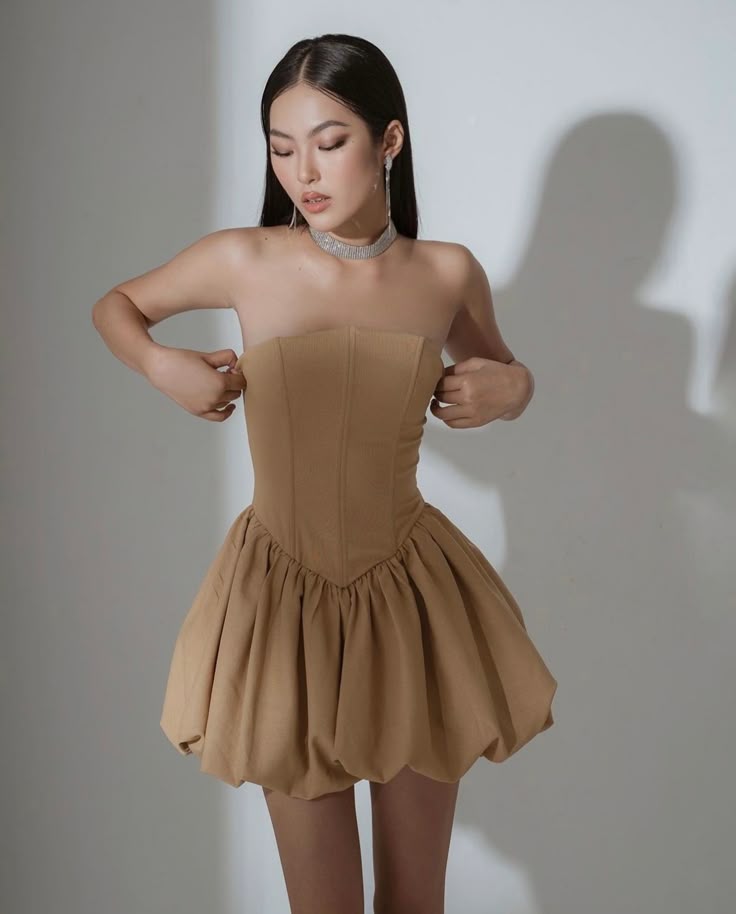 Khaki tube top A-line slim sexy lower body puffy skirt homecoming dress R2422