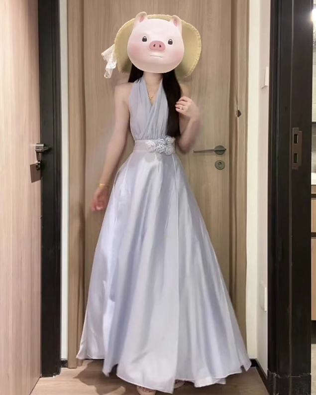 Holiday style blue v-neck halter dress unique and beautiful waist temperament long dress 2025 new R0454