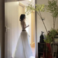 Hot girl wears white sleeveless halter dress with elegant and high-end waist A-line puffy long skirt R0418