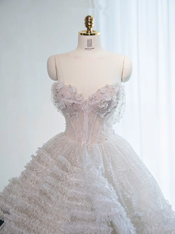 Light gray strapless, fitted waist, full skirt, long ball gown, bridal dress R8978