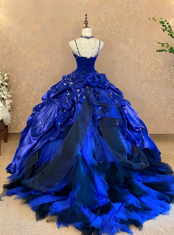 Blue halter-neck, fitted waist, elegant princess-style skirt ball gown, bridal dress R7244