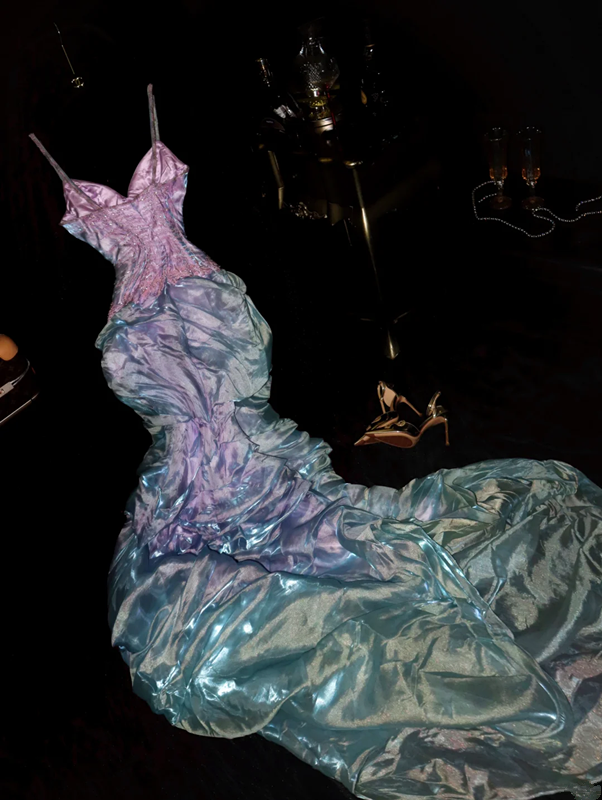 Blue-purple halter-neck fitted long ball gown R7011