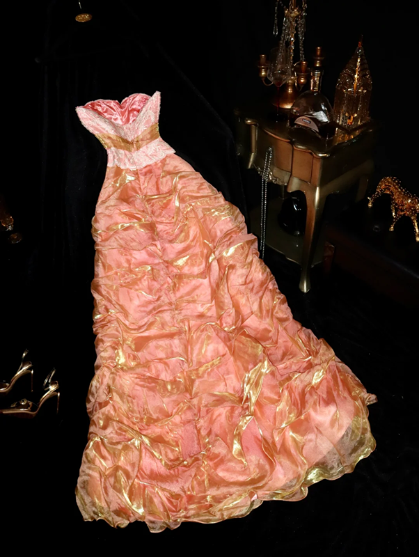 Gold and pink strapless long ball gown with a cinched waist and pleated skirt R6971