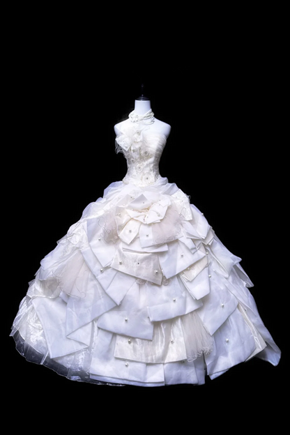 White strapless, fitted waist, full skirt, long ball gown R8679