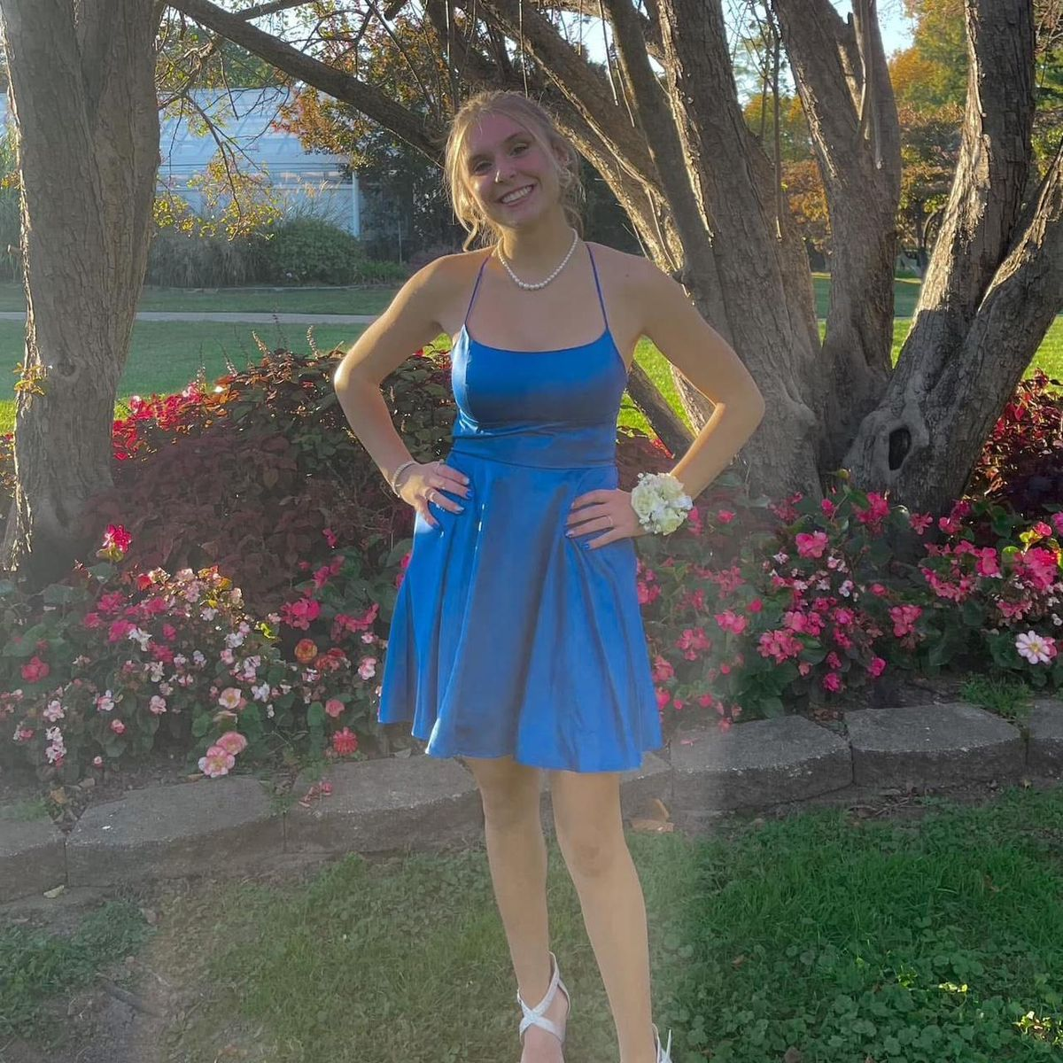 Blue halter neck suspenders waist slim A-line short skirt homecoming dress R5581