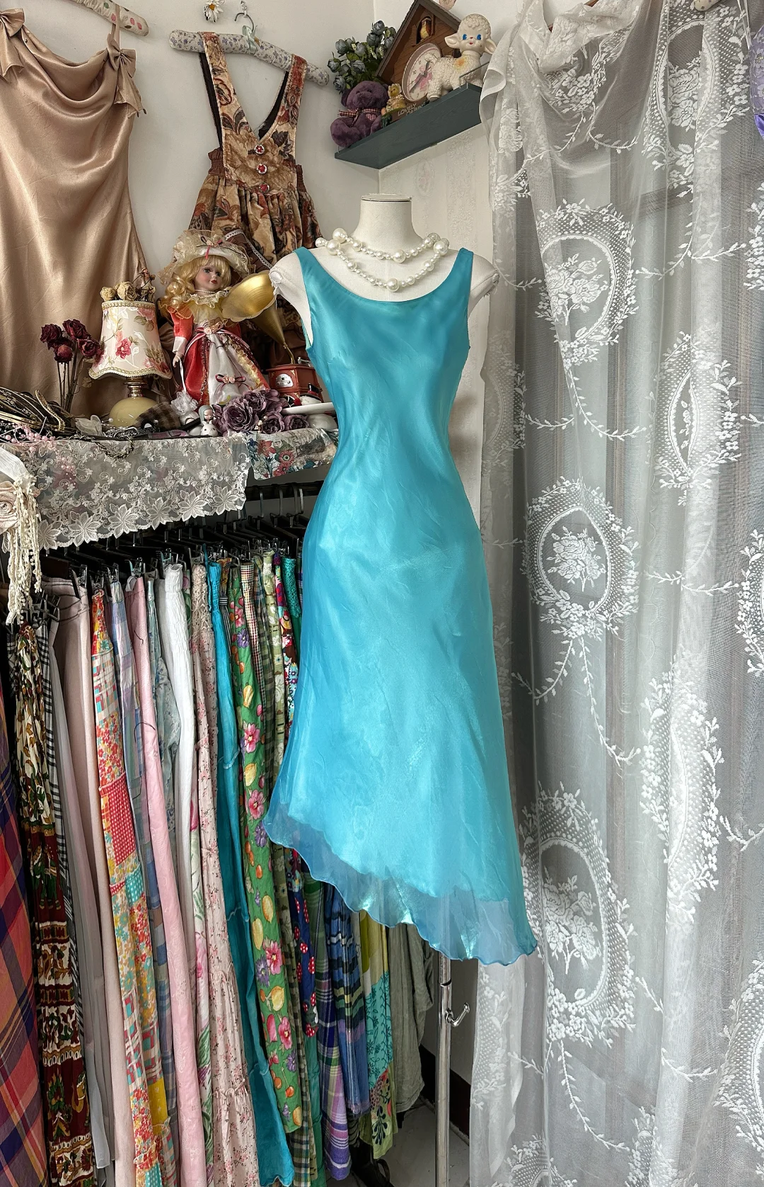 Lake blue sleeveless slim waist satin irregular skirt ball gown R6173