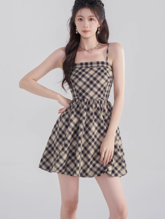 Temperament dress summer new French style waist slimming niche suspender skirt R4504