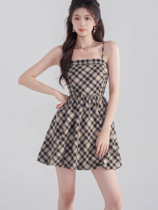 Temperament dress summer new French style waist slimming niche suspender skirt R4504