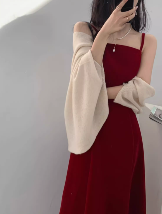 Hong Kong style retro 2025 new square neck velvet sling red engagement waist sling dress R1438