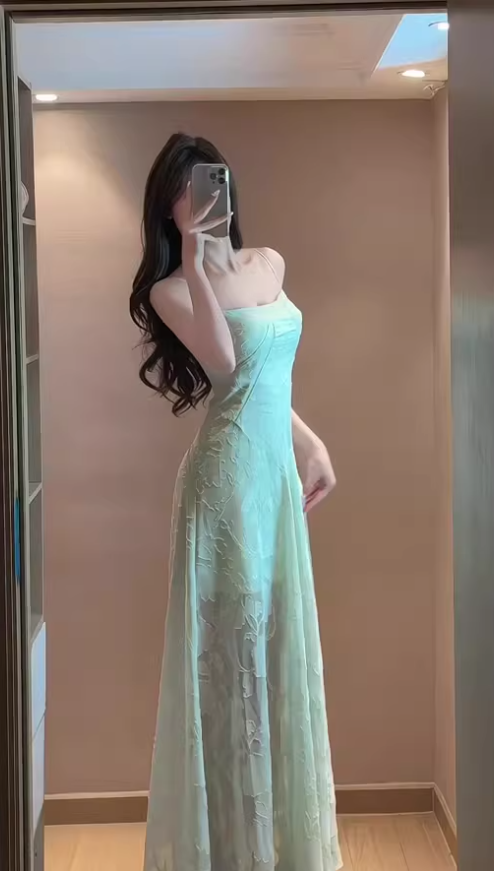 Gentle mint green jacquard suspender dress beautiful atmosphere small skirt R0806