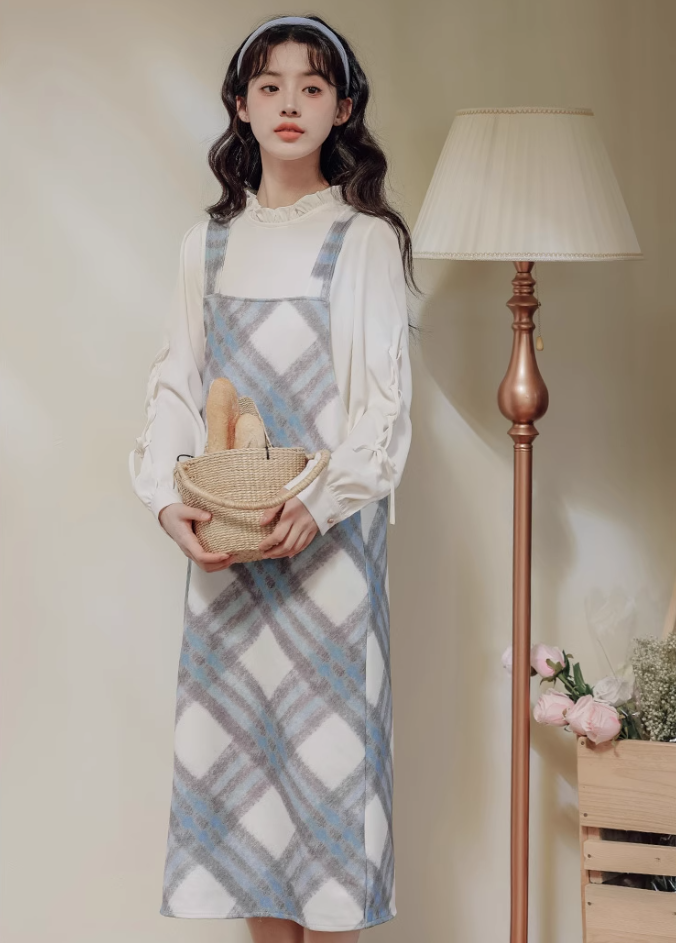 French sweet suspender plaid dress 2025 new popular beautiful suit skirt R2385