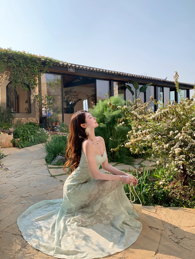 Gentle style suspender dress 2025 new style waist temperament long skirt R0591