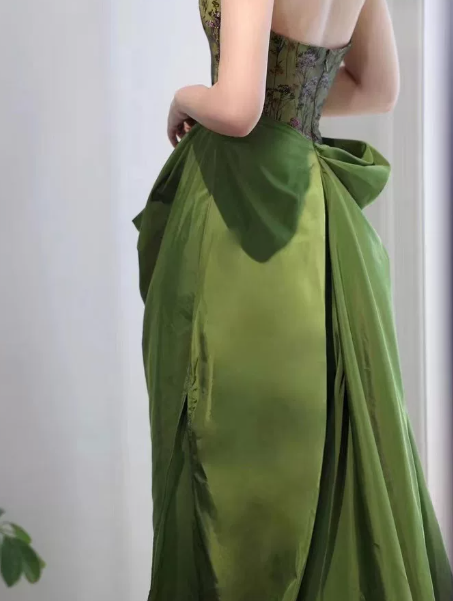 Mermaid Silky Satin Bodycon Prom Gown , Green Women's Maxi Evening Dress Ball Gown RS2426