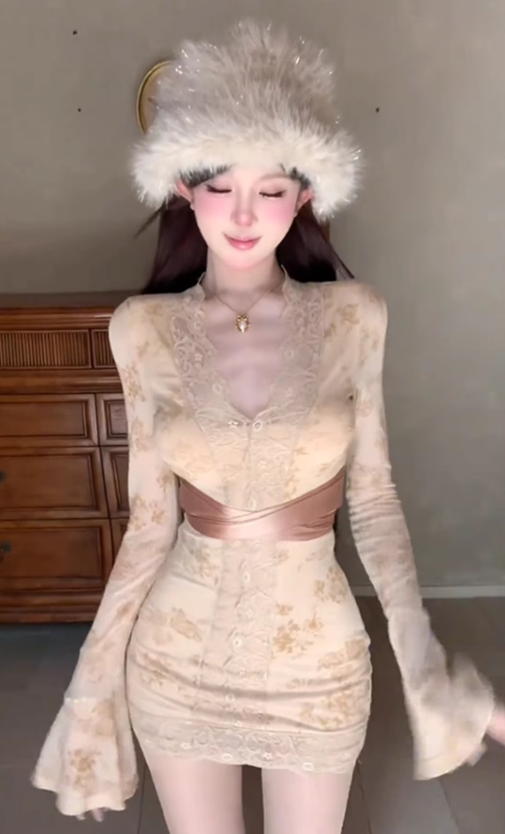 Pure desire style lace splicing V-neck trumpet sleeve dress 2025 waist hip skirt R1010