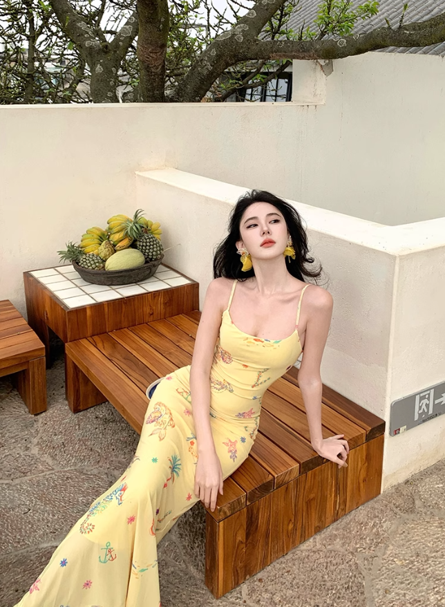 Yellow suspender dress 2025 sexy slim long skirt waist hip skirt R0582