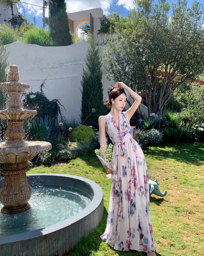 Green halo halter neck backless dress for seaside vacation R1597