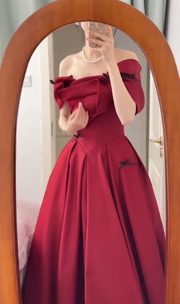 Elegant Burgundy Prom Dress ,A-Line Off-the-shoulder Bow Decor Corset Maxi Evening Dress RS1010