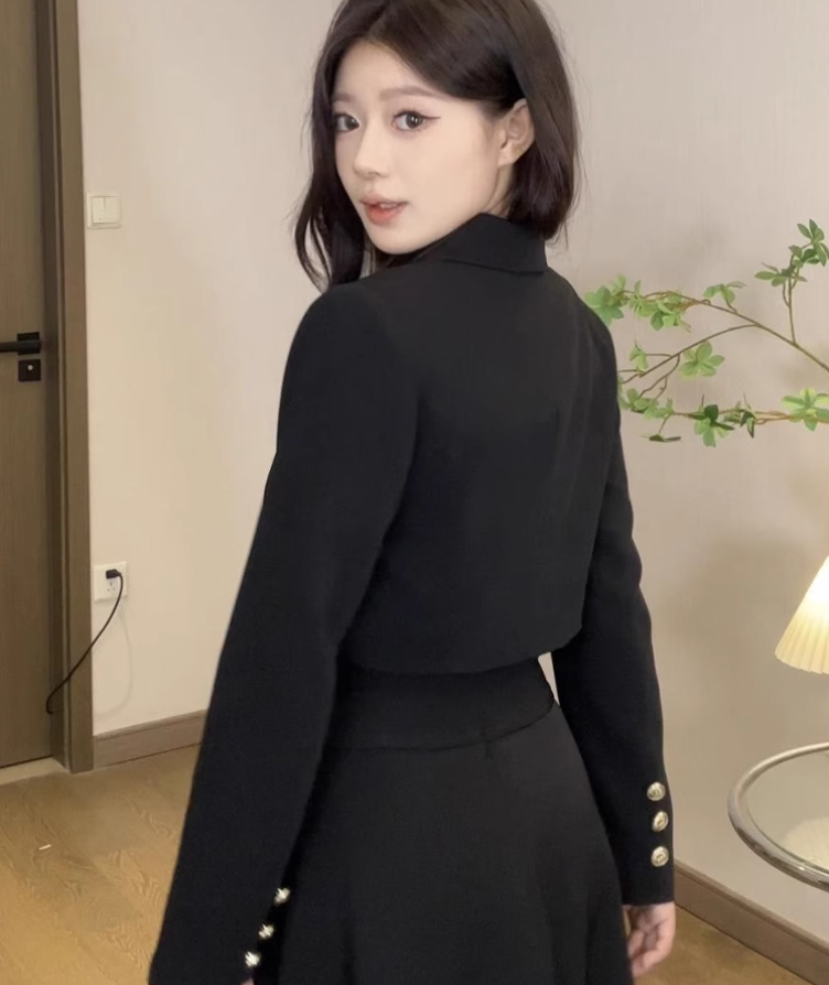 Large size French Hepburn style black short jacket rich daughter high waist A-line skirt suit R1824