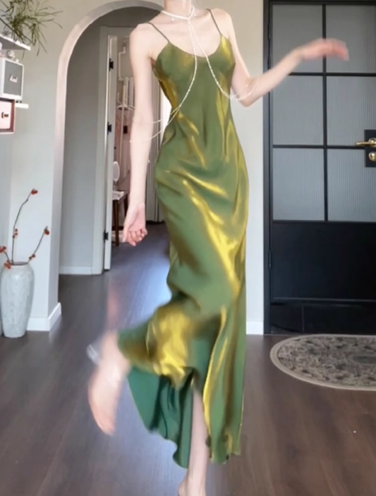French high-end V-neck green drape dress plus size temperament banquet dress R1822