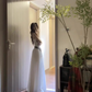 Hot girl wears white sleeveless halter dress with elegant and high-end waist A-line puffy long skirt R0418