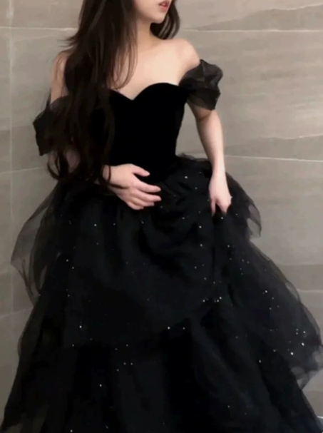 Charming Black Sequins Prom Dress for Women,A-Line Off-the-shoulder Elegant Maxi Evening Dress RS1027