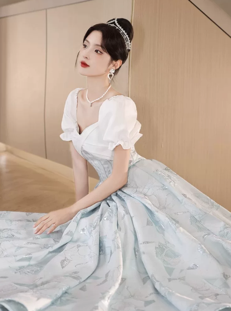 Elegant Patchwork Quinceanera Dress for Women,A-Line Square-neck Embroidery Maxi Evening Dress RS1035