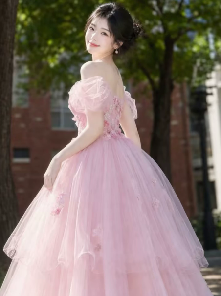 Sweet Blush Pink Prom Dress,A-Line Bateau Puff Sleeves Applique Maxi Quinceanera Dress RS1038