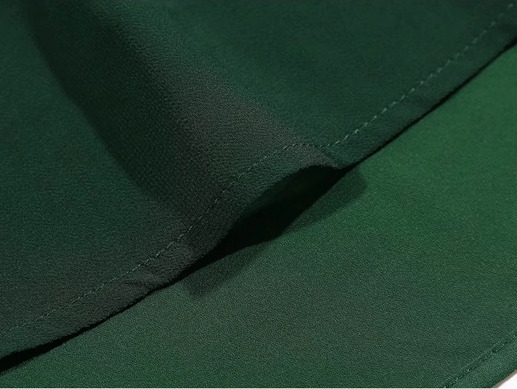 2025 Summer New Retro Temperament Sexy Green Holiday Seaside Suspender Dress R0952