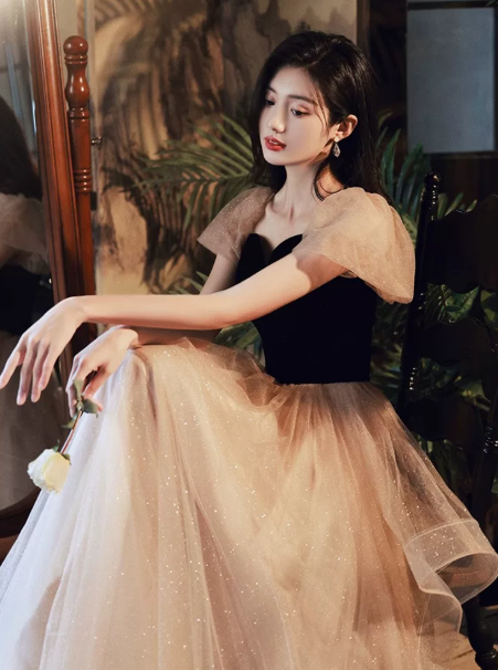 Glitter Contrast Prom Dress,A-Line Sweetheart Puff Sleeves Tulle Maxi Evening Dress RS1039