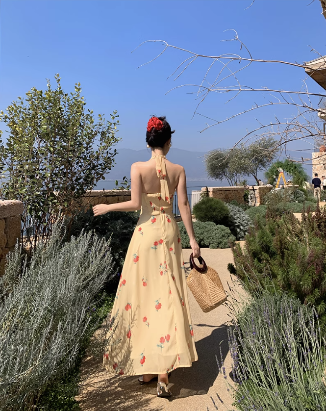 Gentle temperament halter neck floral dress beautiful waist backless A-line long skirt R0740