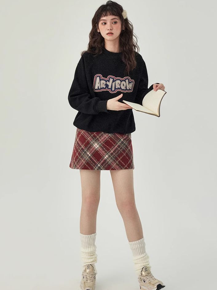 Red plaid a-line skirt 2025 new style hip skirt small slim short skirt R2369