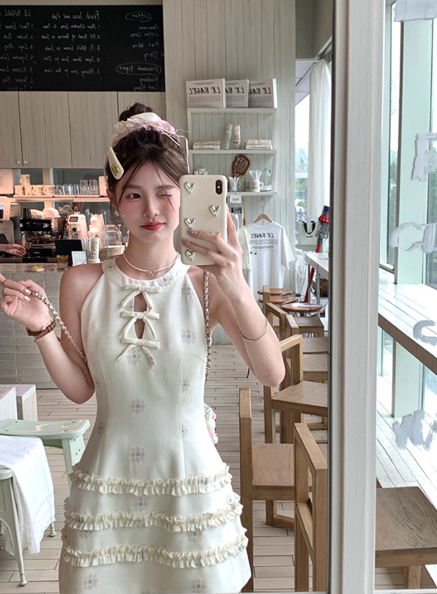 Solid color halter neck sleeveless waist dress summer French temperament retro skirt R4703