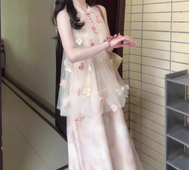 Pink buttoned mesh halter neck dress gentle temperament loose A-line long skirt R0751