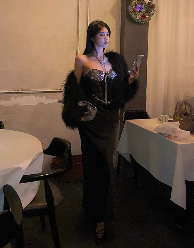 Large size French pure desire heavy sequined fishbone bra temperament hip skirt suit R1852