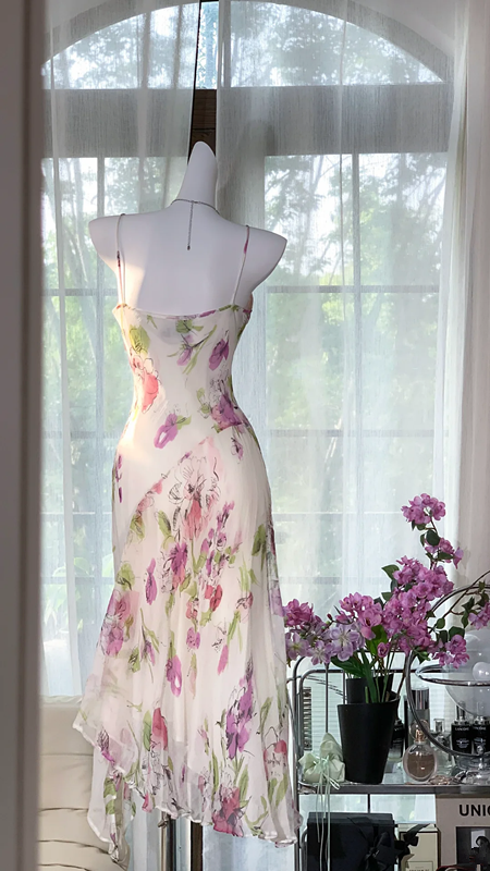White dress with pink floral print, fitted waist, sexy long ball gown R7647