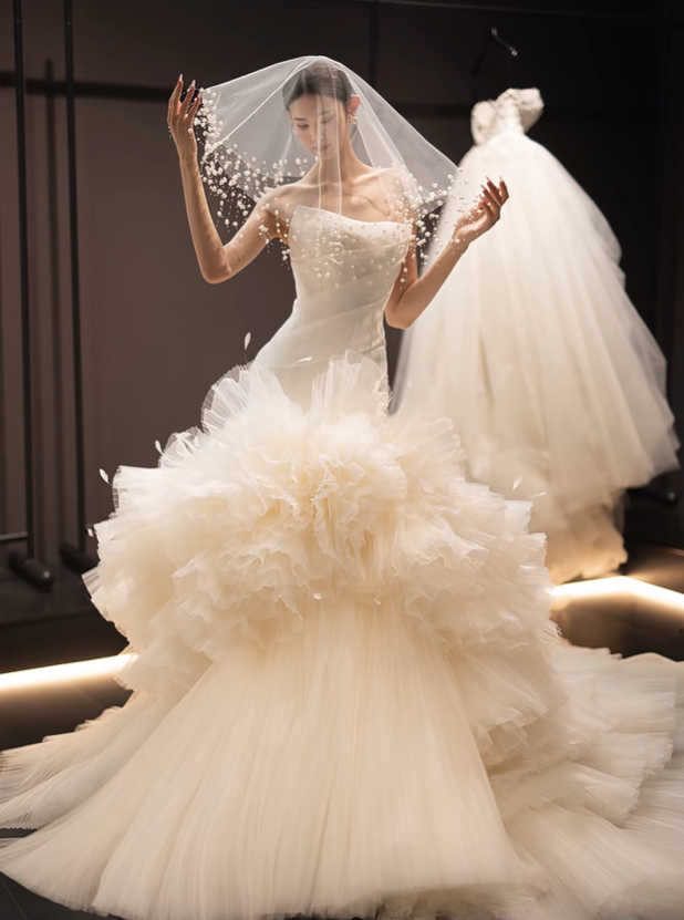 White tube top slim waist hip fishtail design tulle wedding dress R6034