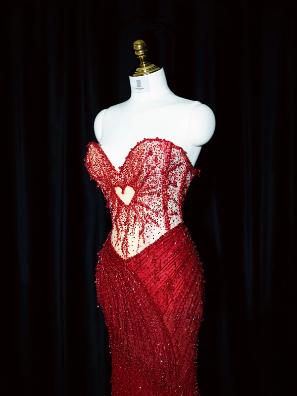 Red strapless, fitted waist, bodycon, sexy long ball gown/bridal dress R8949