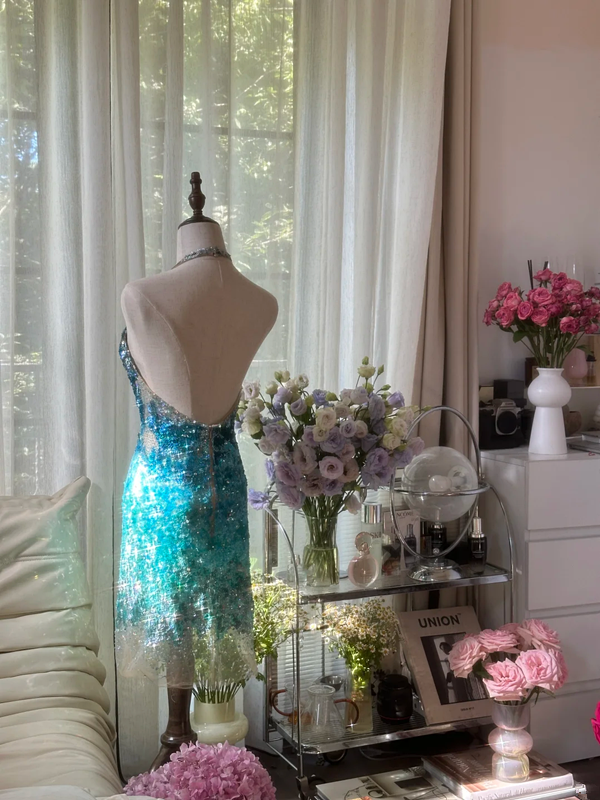 Light blue gradient sequined halter neck fitted waist bodycon short prom dress R7759