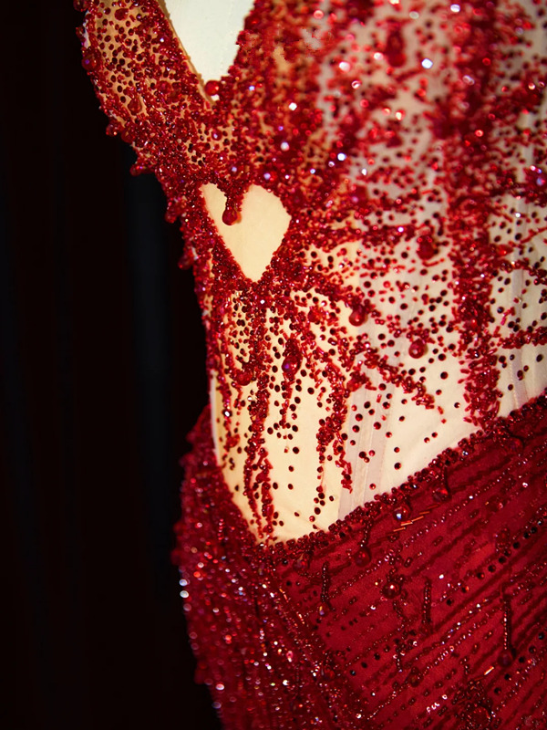 Red strapless, fitted waist, bodycon, sexy long ball gown/bridal dress R8949