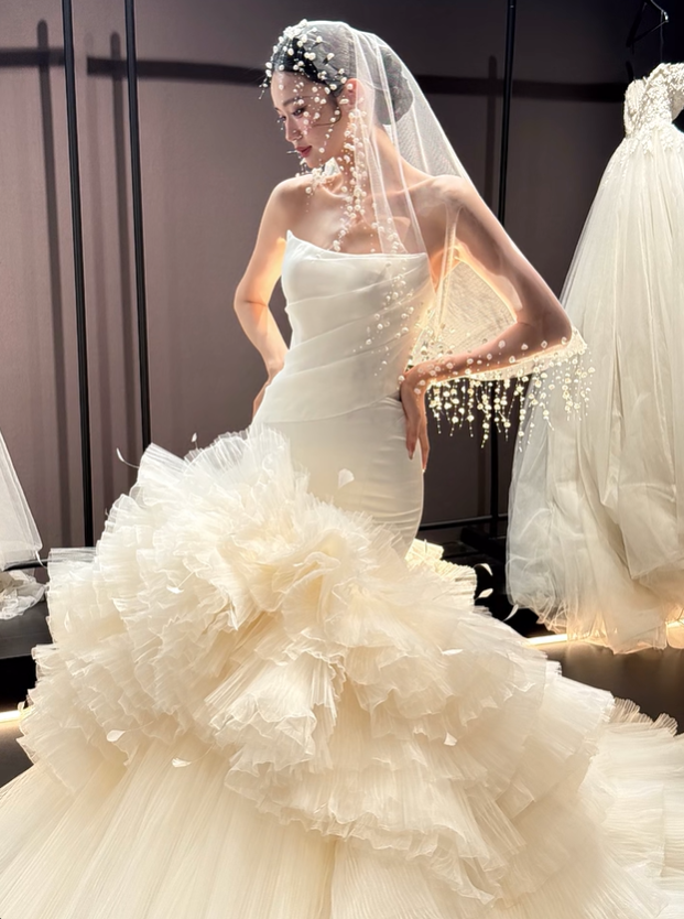 White tube top slim waist hip fishtail design tulle wedding dress R6034