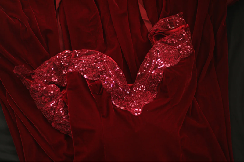 Red off-the-shoulder fitted long ball gown R6733