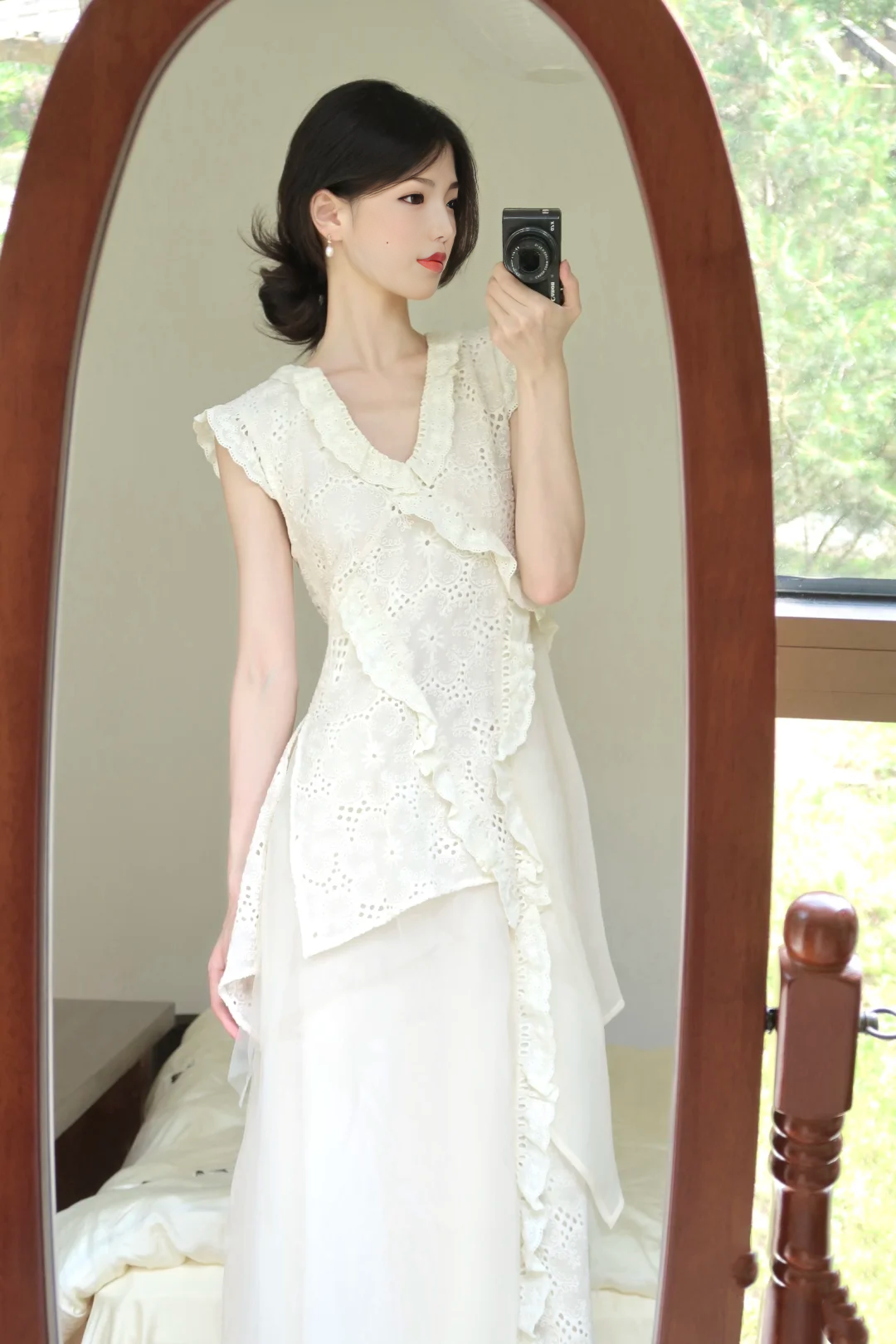 Hollow design dress gentle style first love waist temperament long dress R0731