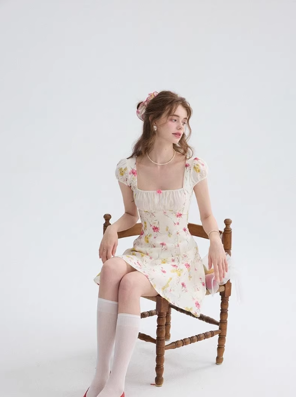 French short-sleeved dress short skirt summer petite short skirt floral princess dress female summer R3489