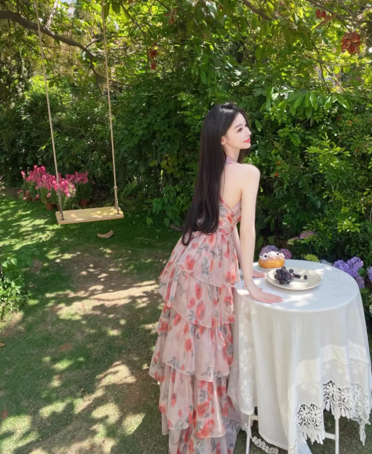 Green halo halter neck backless dress for seaside vacation R1597