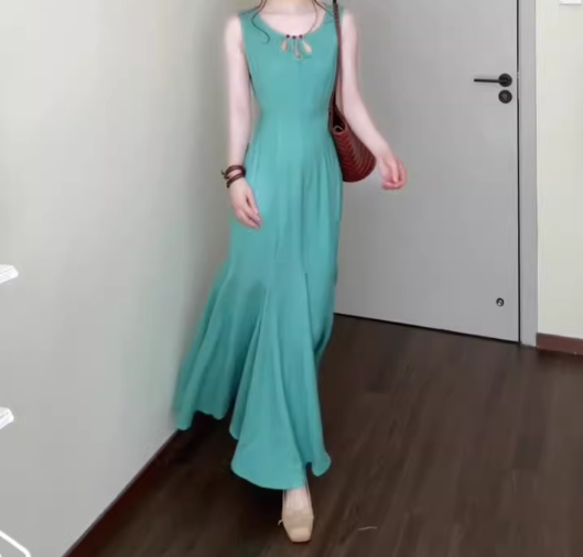 Gentle style sleeveless vest dress is super beautiful waist hip fishtail skirt R0702
